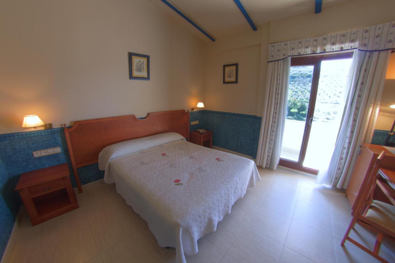 Hotel Avenida Beas de Segura Quarto foto